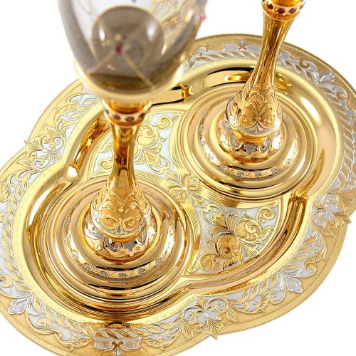 Венчальные бокалы для шампанского «Горько» с позолоченным подносом