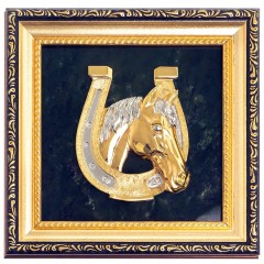 Позолоченная подкова с лошадью «На счастье и удачу» — панно из натурального камня нефрит