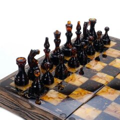Янтарные складные шахматы «Антик» с фигурами