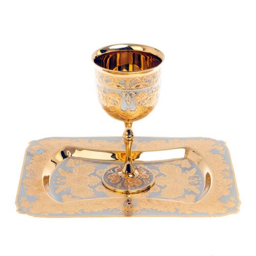 Подарочная коньячная рюмка «Эгоист» на подносе