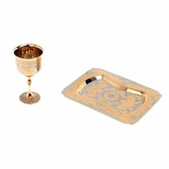 Подарочная коньячная рюмка «Эгоист» на подносе