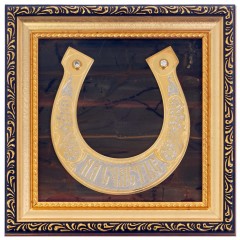 Настенное панно в багете «Подкова на счастье» яшма — подарки и сувениры для близких