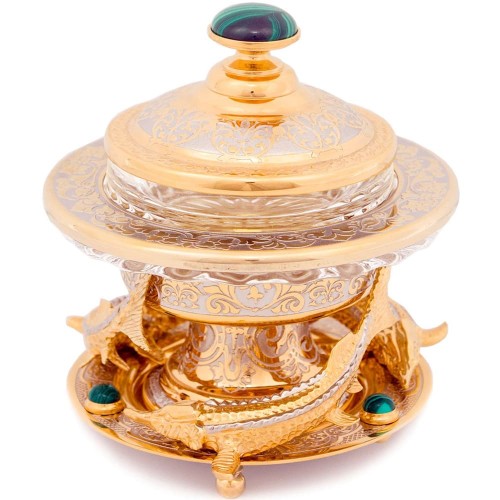 Позолоченная икорница «Три стерлядки» с инкрустацией малахитом для праздничного стола