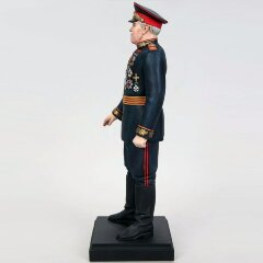 Сувенирная статуэтка «Маршал Жуков» в подарок для пожилого человека