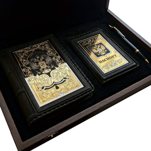 Кожаный набор «Герб России» (обложка для паспорта, ежедневник, ручка)