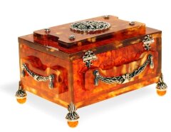 Шкатулка из янтаря «Княжеская»