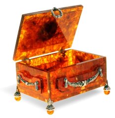 Шкатулка из янтаря «Княжеская»
