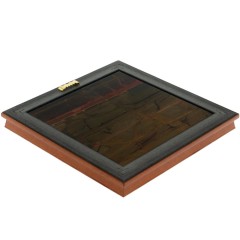 Настенное панно в багете «Подкова на удачу» из натурального камня яшма