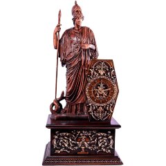 Дизайнерские резные часы «Богиня Беллона» из массива дерева