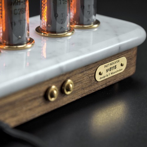 Ламповые часы «Мрамор» из коллекции Горные породы