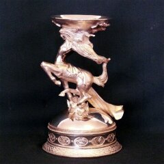 Бронзовый подсвечник «Стрелец» для декора дома