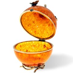 Шкатулка из янтаря «Райское яблоко»