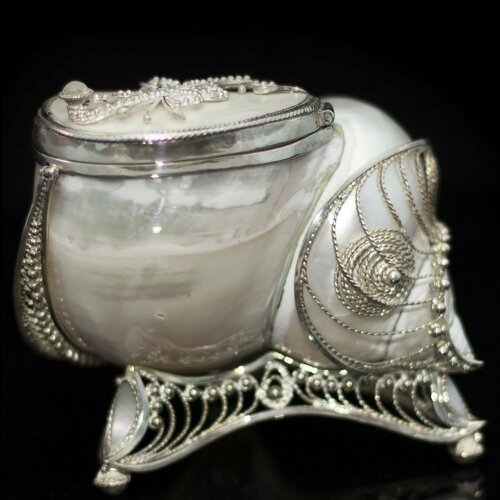Серебряная шкатулка «Божоле» с морской раковиной