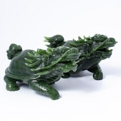 Пара нефритовых статуэток «Черепаха дракон» — как символ Нового 2024 года