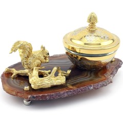 Медовница подарочная с фигуркой «Белочка» на камне агат в подарок к праздничному столу