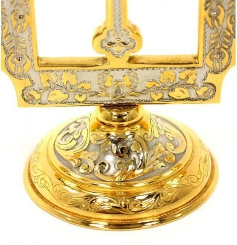 Подсвечник с крестом