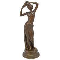 Скульптурная композиция «Девушка с кувшином», бронза