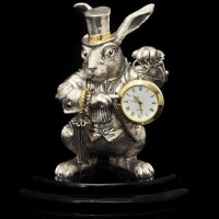 Серебряные часы «Белый кролик» из «Алиса в стране чудес» на вулканическом камне обсидиан