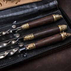 Походный набор для пикника «Медведь» в кожаном футляре