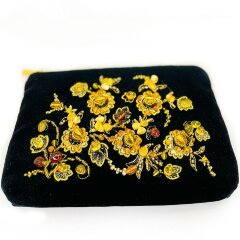 Бархатная косметичка из янтаря и бисера «Весна»