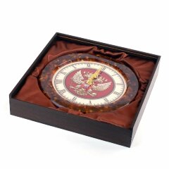 Круглые настенные часы из янтаря «Герб России» для кабинета