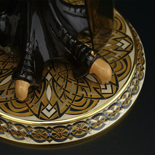 Сувенирная композиция нож «СОКОЛ» с фигурой птицы