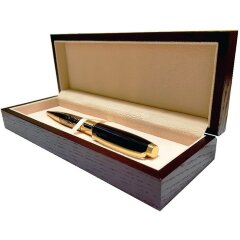 Подарочная ручка в футляре