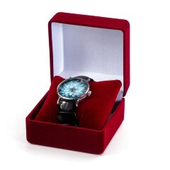 Женские наручные часы «Лилия» из балтийского янтаря