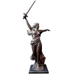 Скульптурная фигура «Родина-мать» станет отличным подарком участникам Великой Отечественной войны