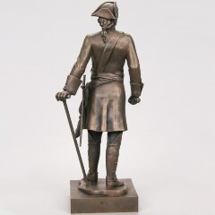 Сувенирная статуэтка «Пётр первый» — основатель города Санкт-Петербург из бронзы в подарок из Северной столицы