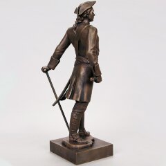 Сувенирная статуэтка «Пётр первый» — основатель города Санкт-Петербург из бронзы в подарок из Северной столицы