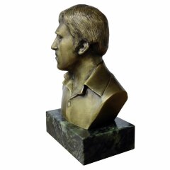 Бронзовый бюст «Высоцкий» в подарок музыканту