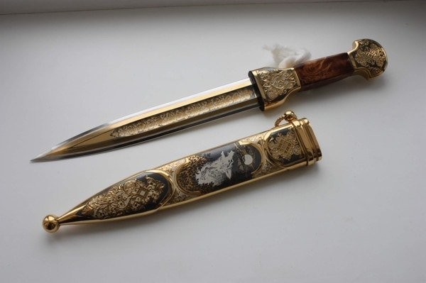 Кинжал «Волк»