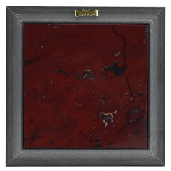 Позолоченная подкова «На счастье» — панно из натурального камня яшма