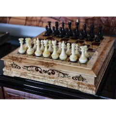 Шахматный ларец «Стародворянский» из карельской берёзы и янтаря