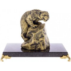 Бронзовая статуэтка «Тигр на скале» — символ 2022 года 