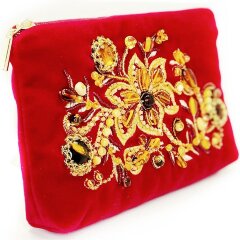 Косметичка из янтаря и красного бархата «Лето»