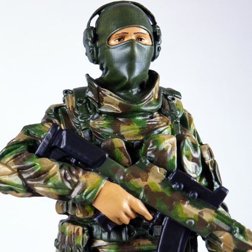 Скульптурная фигура «Боец ССО» в подарок защитникам детей войны