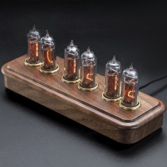 Ламповые часы «Восток-3» из американского ореха впишутся в любой интерьер