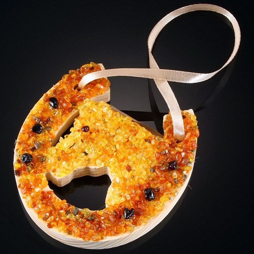 Деревянная ёлочная игрушка «Лошадка» с янтарём для украшения Новогодней ёлки