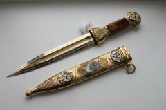 Кинжал «Волчица»