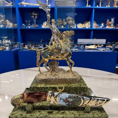 Сувенирная композиция «Соколиная охота» с ножом и фигурой всадника