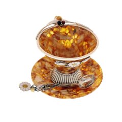 Чайная чашка из янтаря «Стрекоза»