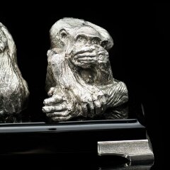 Серебряная статуэтка «Мудрые обезьяны»