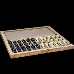 Подарочные шахматы «Готика» из карельской берёзы и янтаря