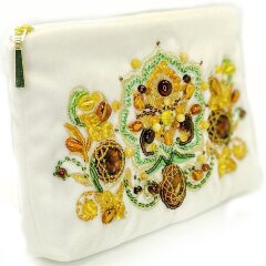 Косметичка из янтаря и белого бархата «Восточная»