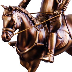 Скульптурная фигура «Жуков на коне» в подарок на День Победы