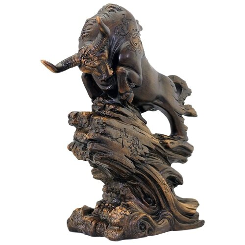 Резная фигурка из дерева «Бык» — символ силы, трудоспособности, здоровья и долголетия