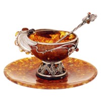 Чайная чашка из янтаря «Стрекоза»