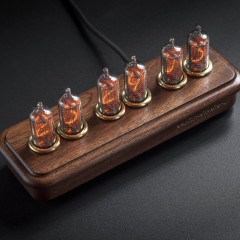 Ретро часы ламповые «Восток-4» на газоразрядных индикаторах из массива дерева сапеле